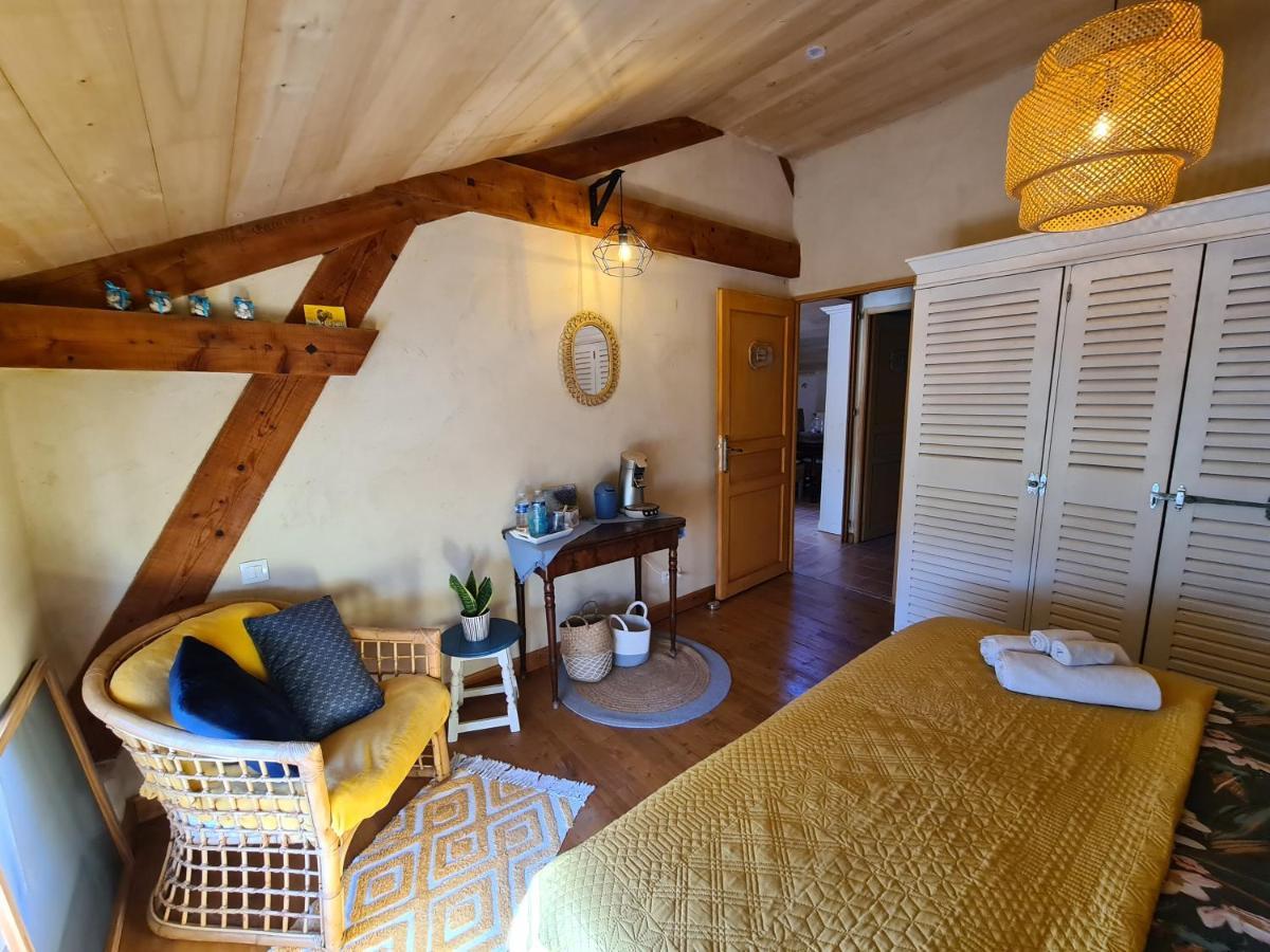Bed and Breakfast Le Coq En Repos Saint-Sylvestre-sur-Lot Esterno foto