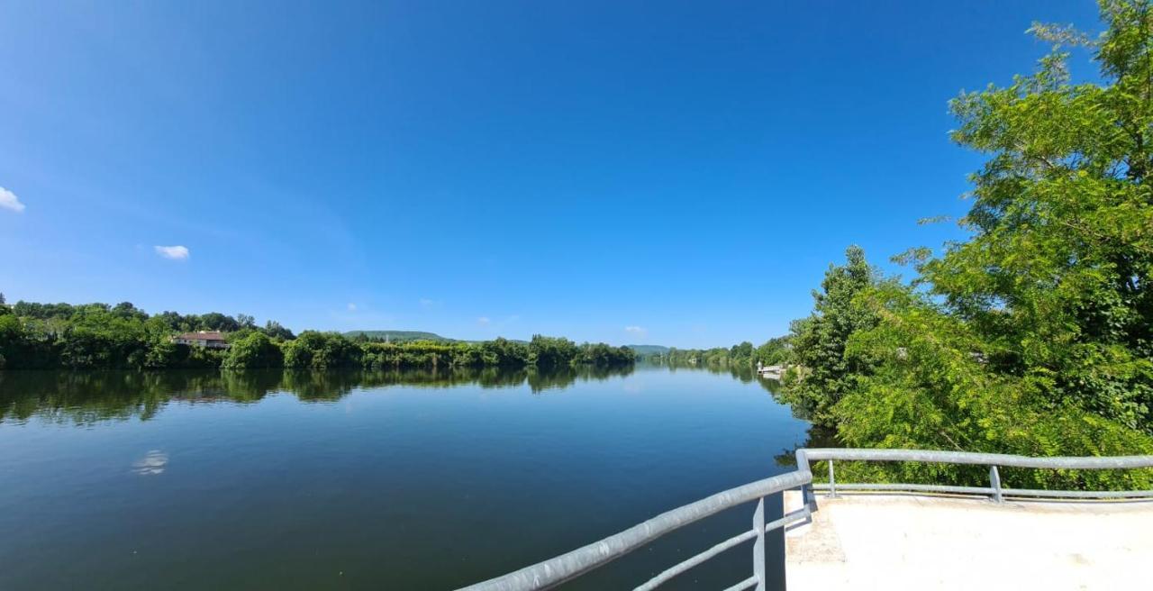 Bed and Breakfast Le Coq En Repos Saint-Sylvestre-sur-Lot Esterno foto